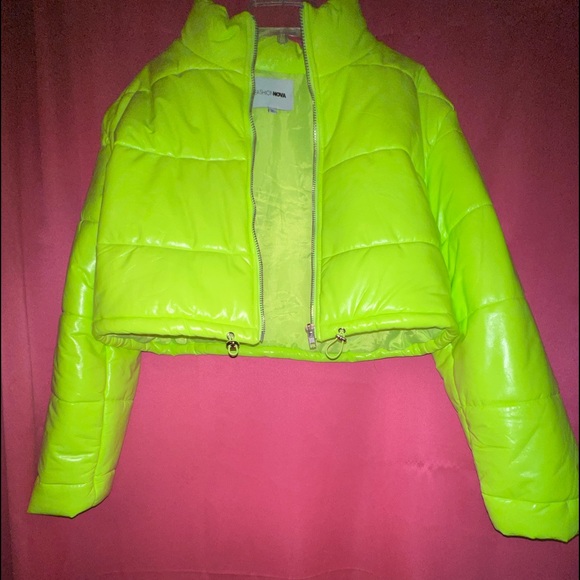 FASHIONNOVA Cropped Puffer Jacket - Picture 2 of 2